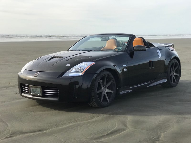 Black Nissan 350Z convertible on the beach — the original Z My Ride